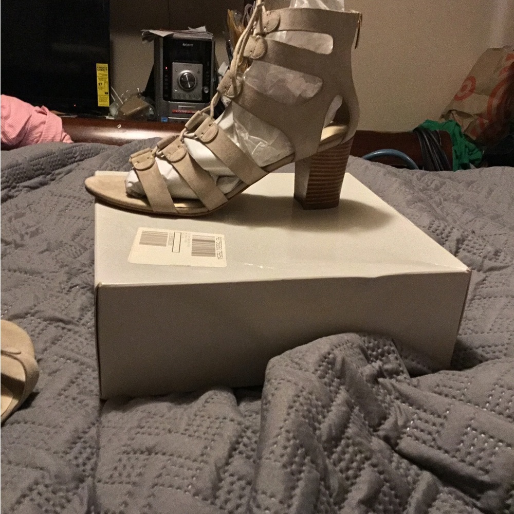 Strappy Sandals Paradox